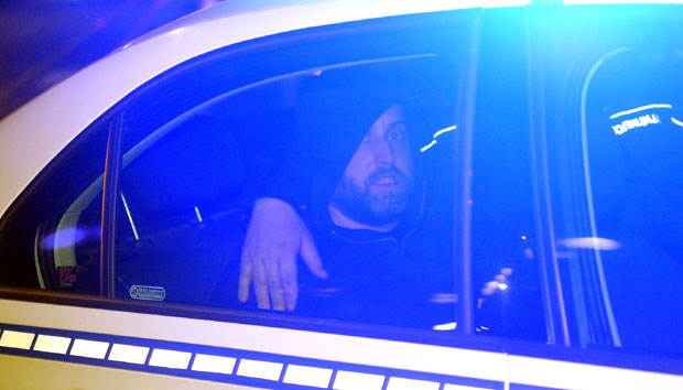 Тражио паре од оца, па га искасапио са 20 убода (ФОТО)